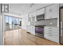 712 - 128 FAIRVIEW MALL DRIVE, Toronto, Ontario