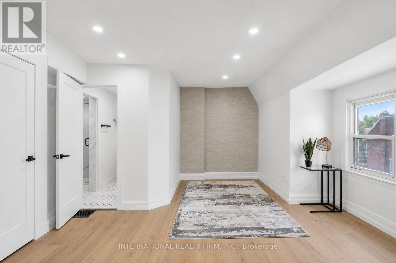 Upper - 793 Dufferin Street, Toronto, Ontario  M6H 3K8 - Photo 19 - C13611270