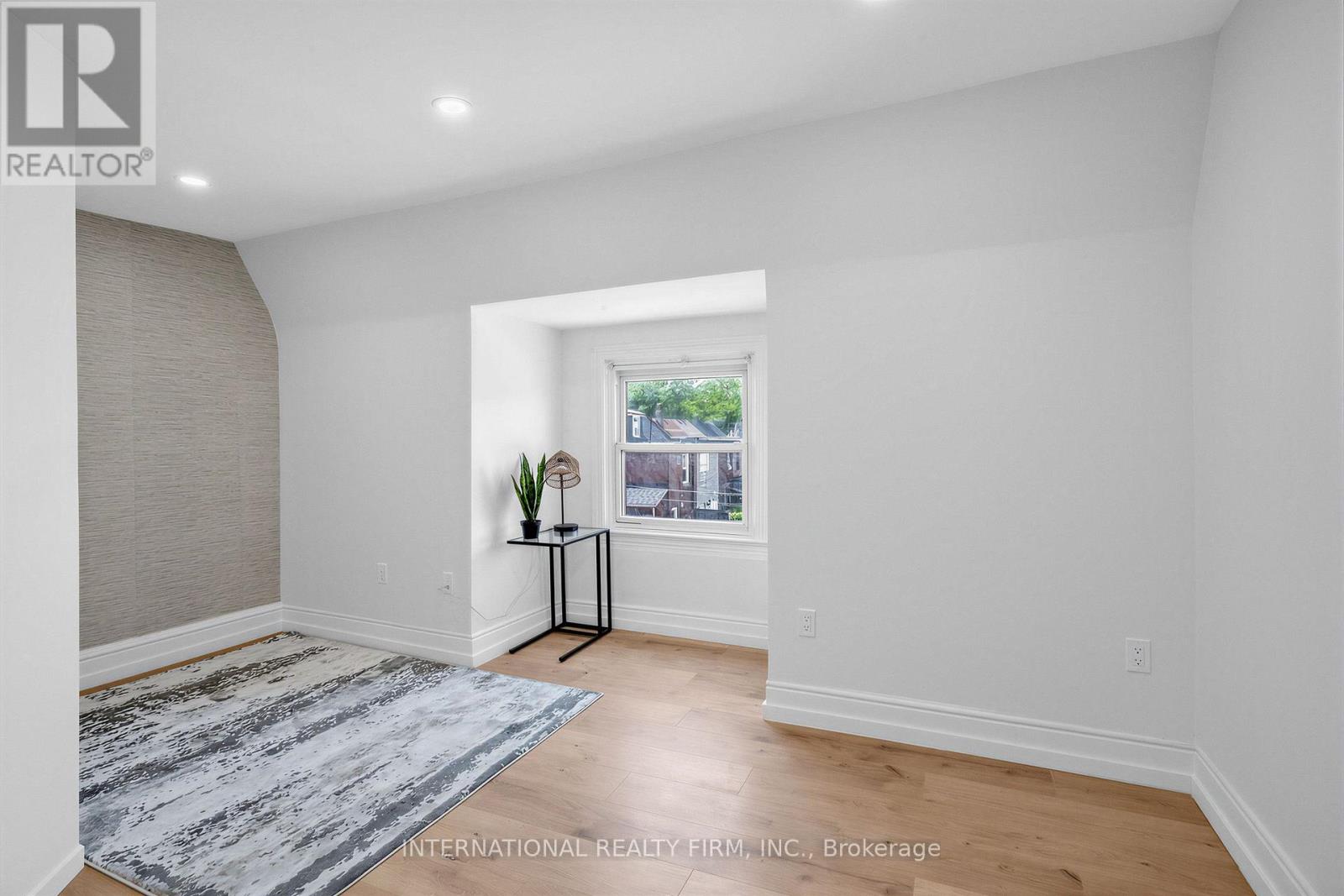 Upper - 793 Dufferin Street, Toronto, Ontario  M6H 3K8 - Photo 20 - C13611270