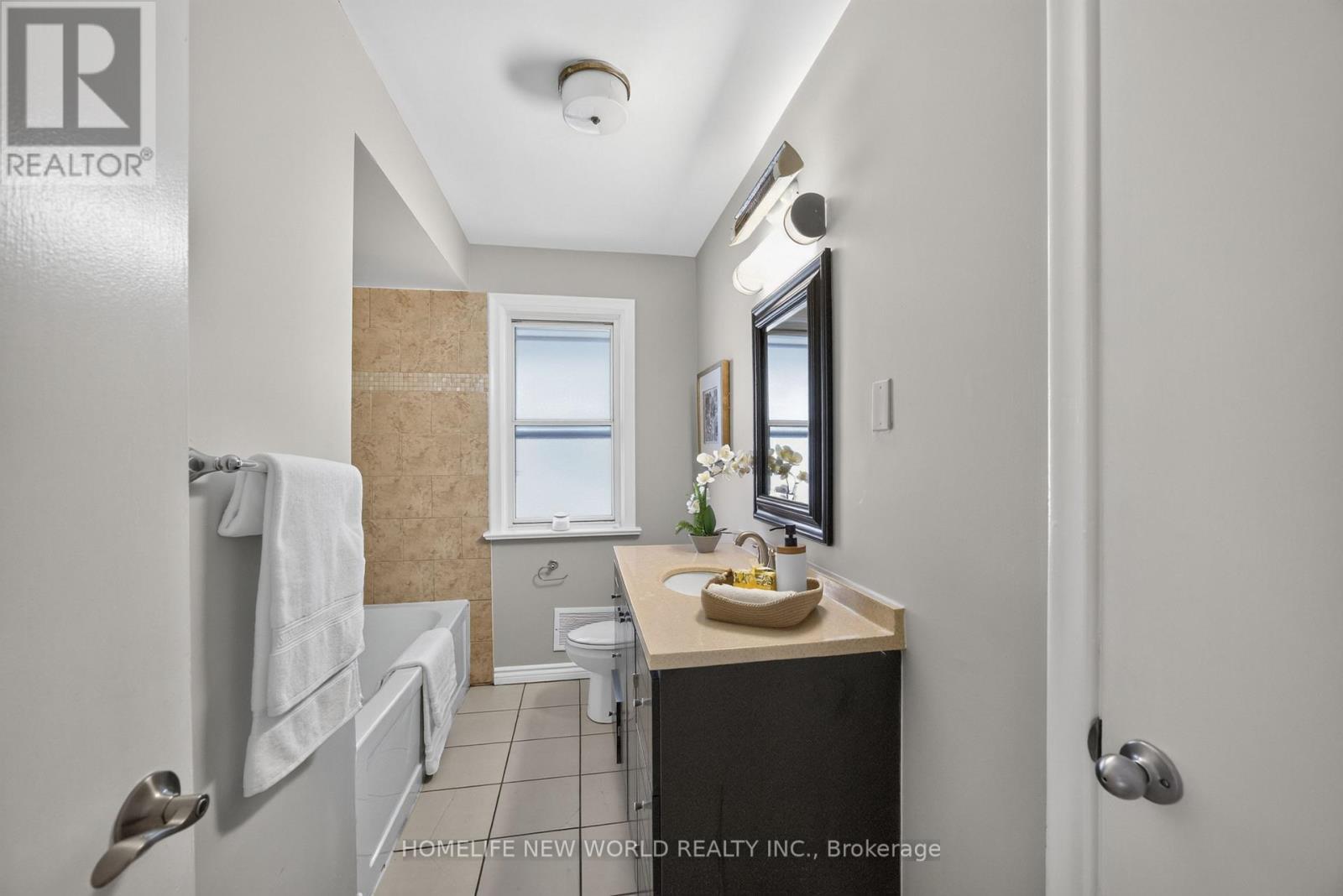 201 Goddard Street, Toronto, Ontario  M3H 5E7 - Photo 25 - C13611272