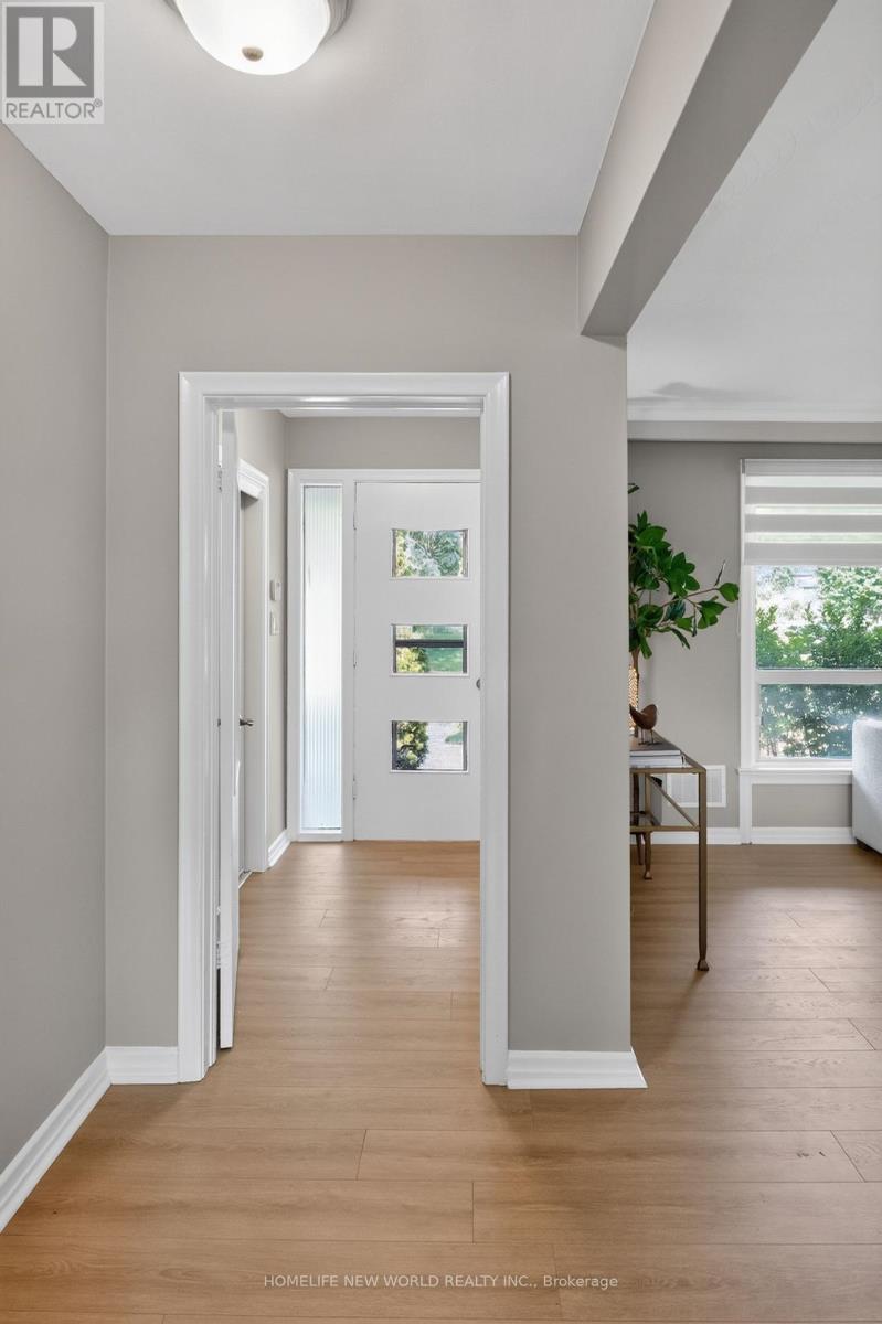 201 Goddard Street, Toronto, Ontario  M3H 5E7 - Photo 6 - C13611272