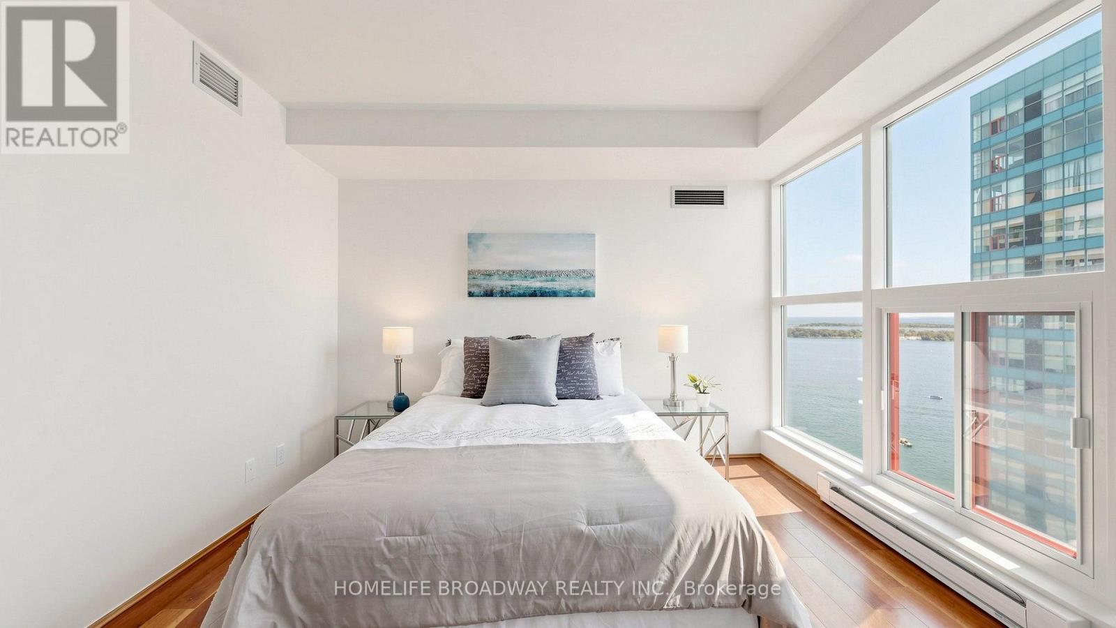 3507 - 77 Harbour Square, Toronto, Ontario  M5J 2S2 - Photo 22 - C13611280