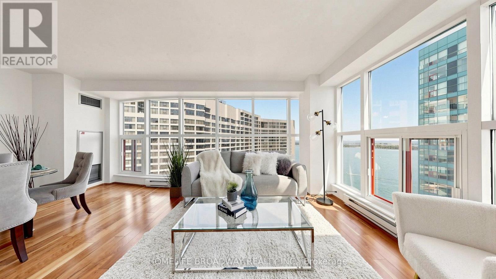 3507 - 77 Harbour Square, Toronto, Ontario  M5J 2S2 - Photo 8 - C13611280