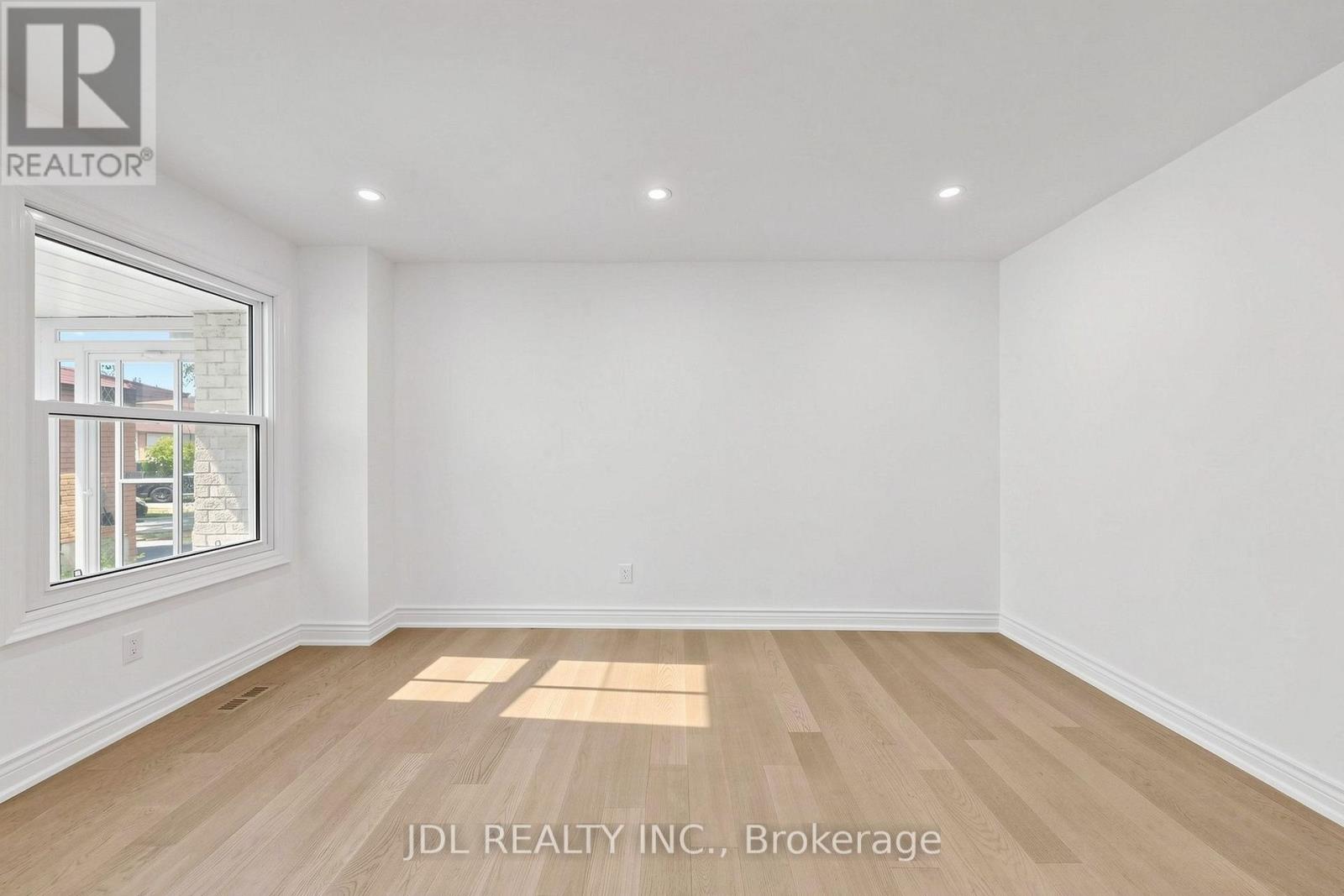 129 Appleby Crescent, Markham, Ontario  L3R 4L1 - Photo 4 - N13611246