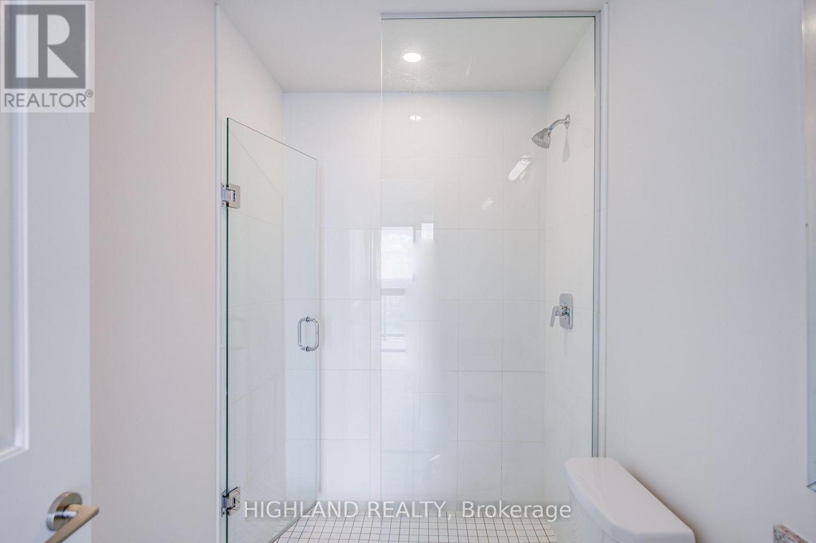 2716 - 35 Watergarden Drive, Mississauga, Ontario  L5R 0G8 - Photo 39 - W13611250