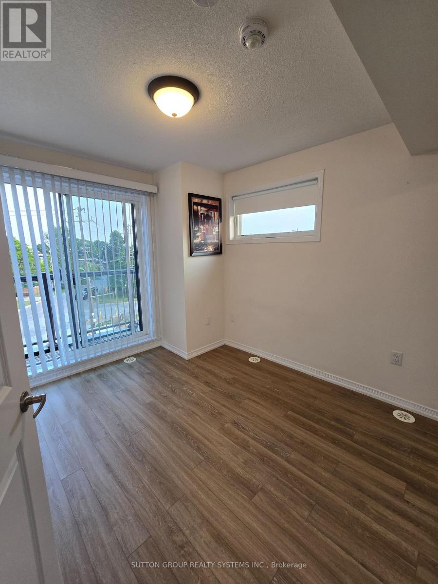 126 - 34 Fieldway Road, Toronto, Ontario  M8Z 0E3 - Photo 11 - W13611264