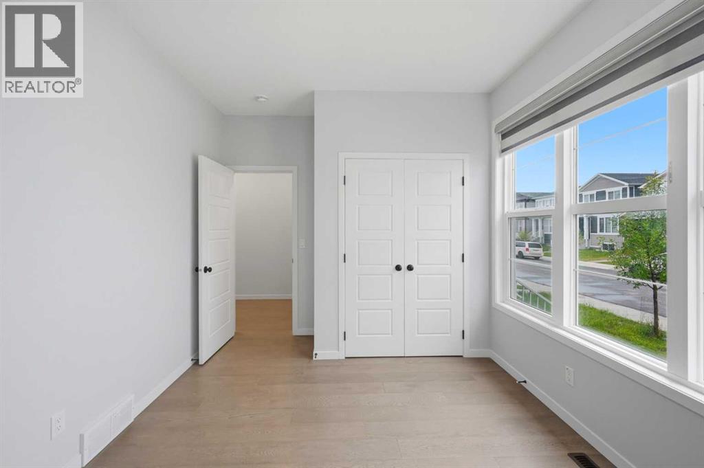 156 Seton Villas Se, Calgary, Alberta  T3M 3L9 - Photo 6 - A2332755