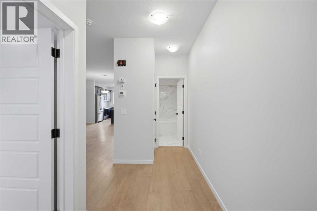 156 Seton Villas Se, Calgary, Alberta  T3M 3L9 - Photo 3 - A2332755