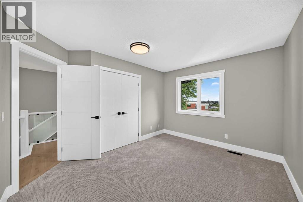 105 40 Avenue Sw, Calgary, Alberta  T2S 0x2 - Photo 33 - A2324634