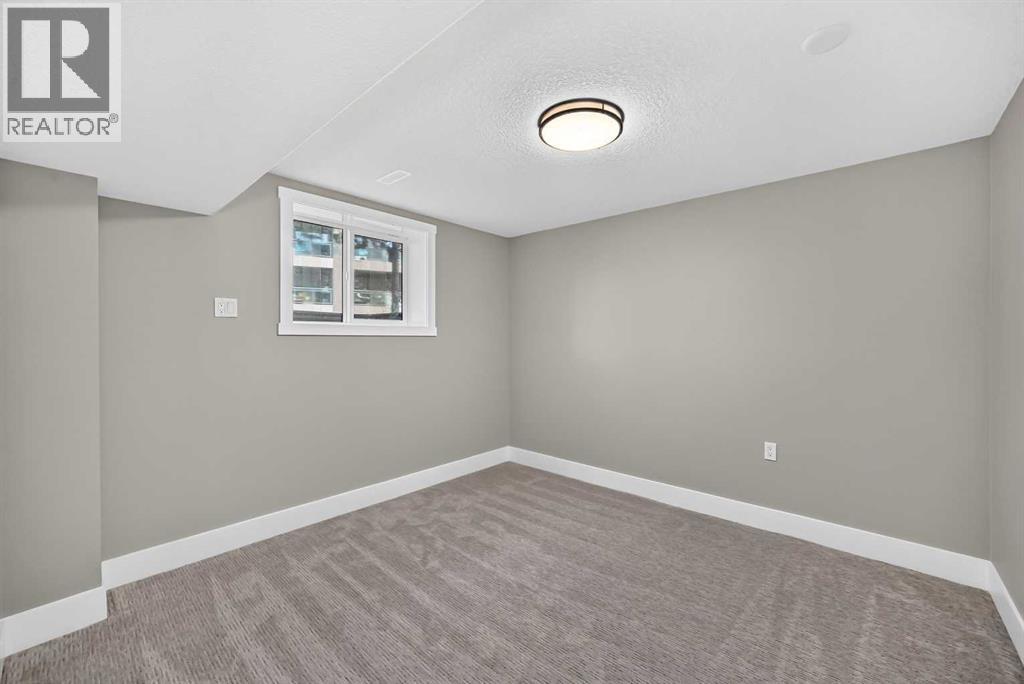 105 40 Avenue Sw, Calgary, Alberta  T2S 0x2 - Photo 37 - A2324634