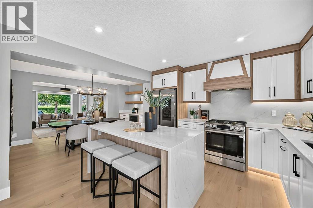 105 40 Avenue Sw, Calgary, Alberta  T2S 0x2 - Photo 16 - A2324634