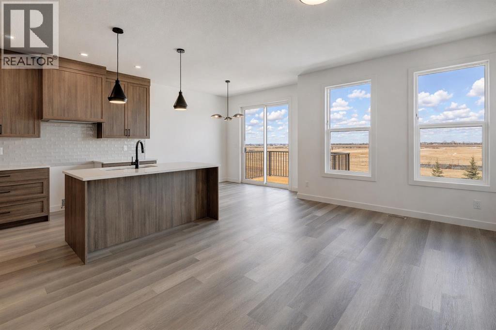 1481 South Point Villas SW, Airdrie, Alberta  T4B 5P2 - Photo 10 - A2303379