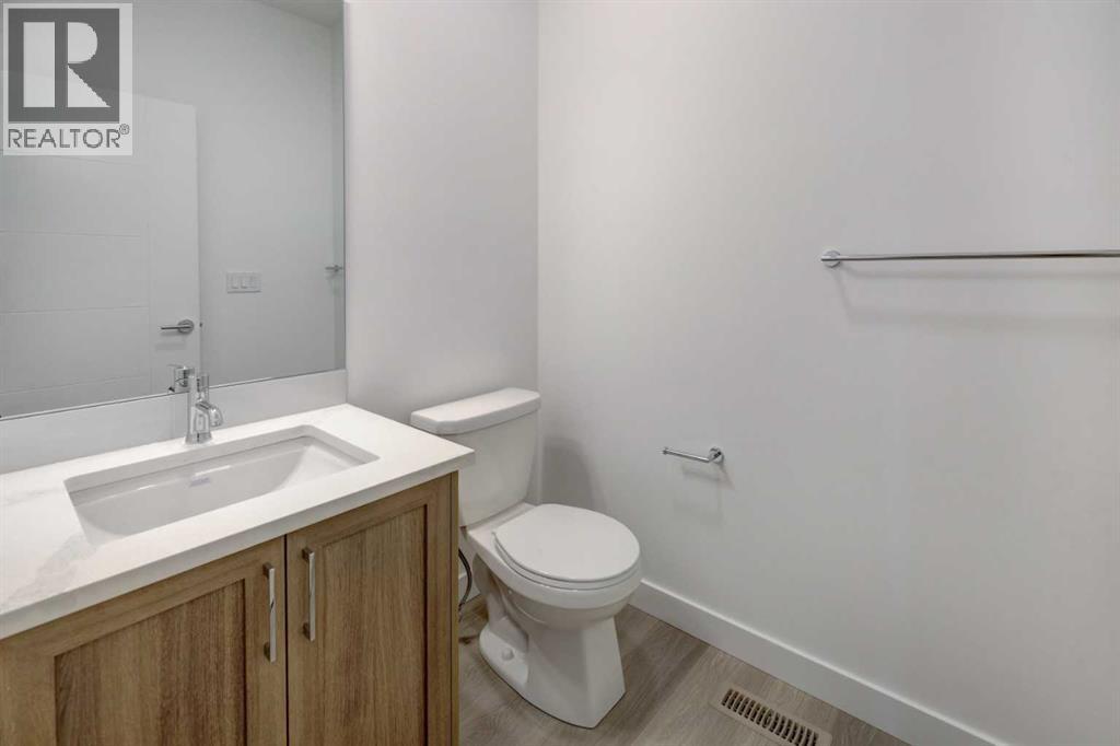 1333 South Point Parade SW, Airdrie, Alberta  T4B 5P3 - Photo 12 - A2309772