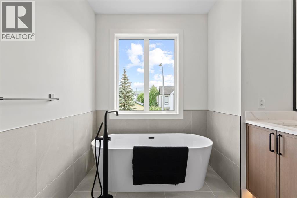 8140 47 Avenue NW, Calgary, Alberta  T3B 1Z5 - Photo 29 - A2332259