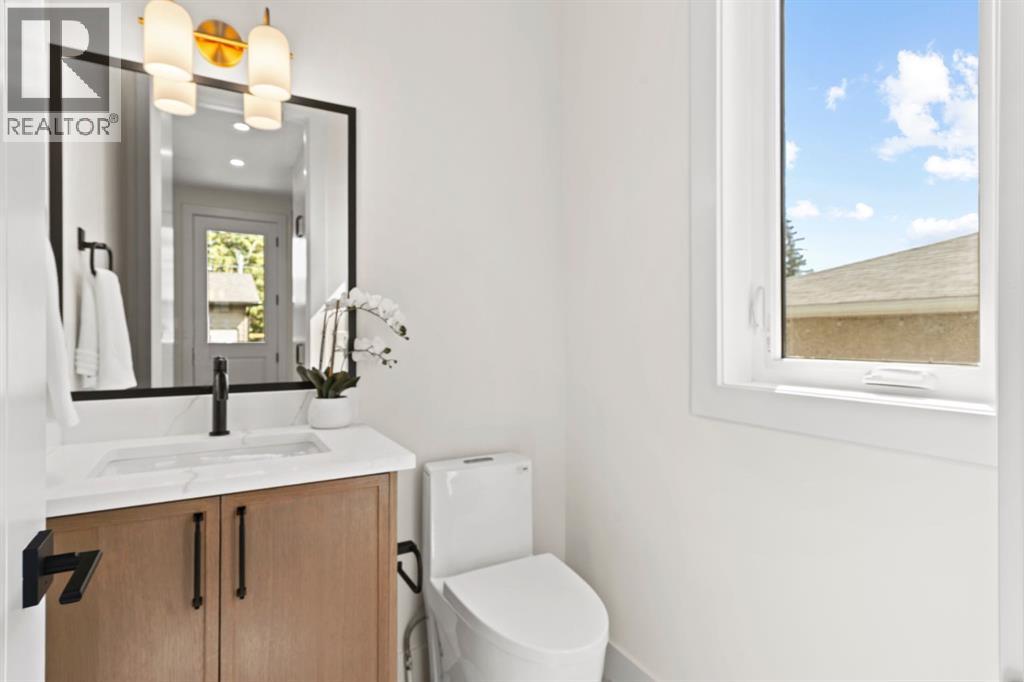 8140 47 Avenue NW, Calgary, Alberta  T3B 1Z5 - Photo 19 - A2332259