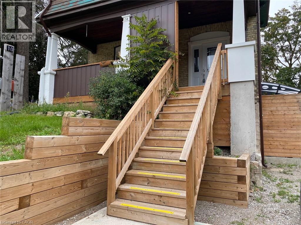 10 Shanley Street Unit# C, Kitchener, Ontario  N2H 5N8 - Photo 3 - 40851247