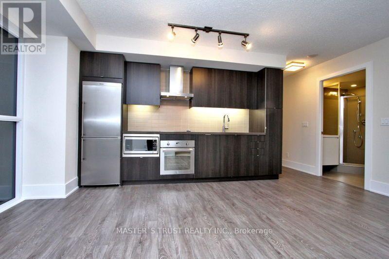 1004 - 300 Front Street W, Toronto, Ontario  M5V 0E9 - Photo 1 - C13611336