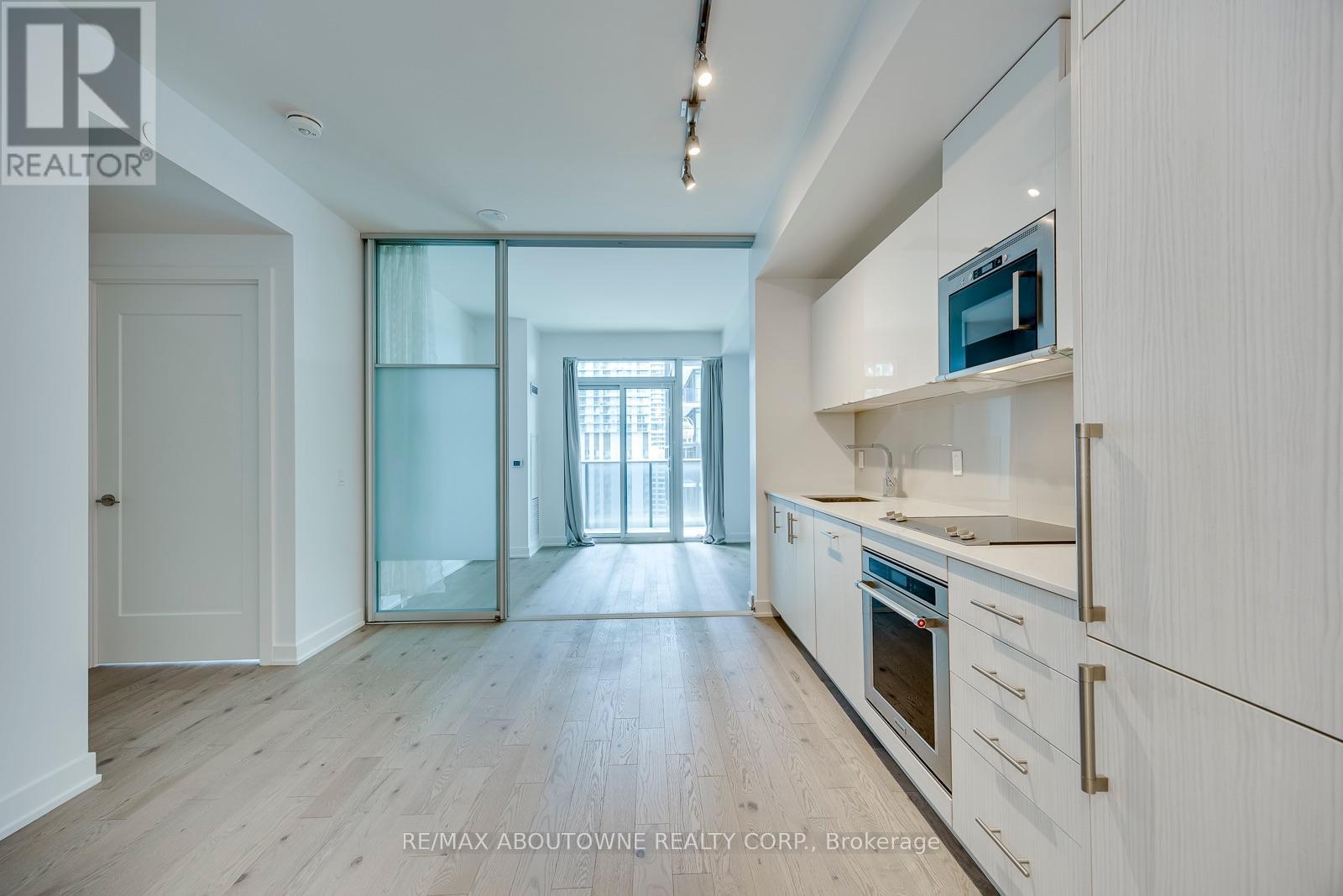2601 - 330 Richmond Street W, Toronto, Ontario  M5V 1X2 - Photo 5 - C13611420