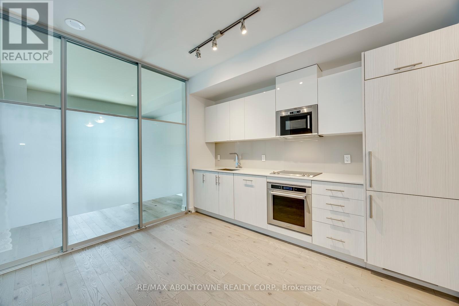 2601 - 330 Richmond Street W, Toronto, Ontario  M5V 1X2 - Photo 8 - C13611420