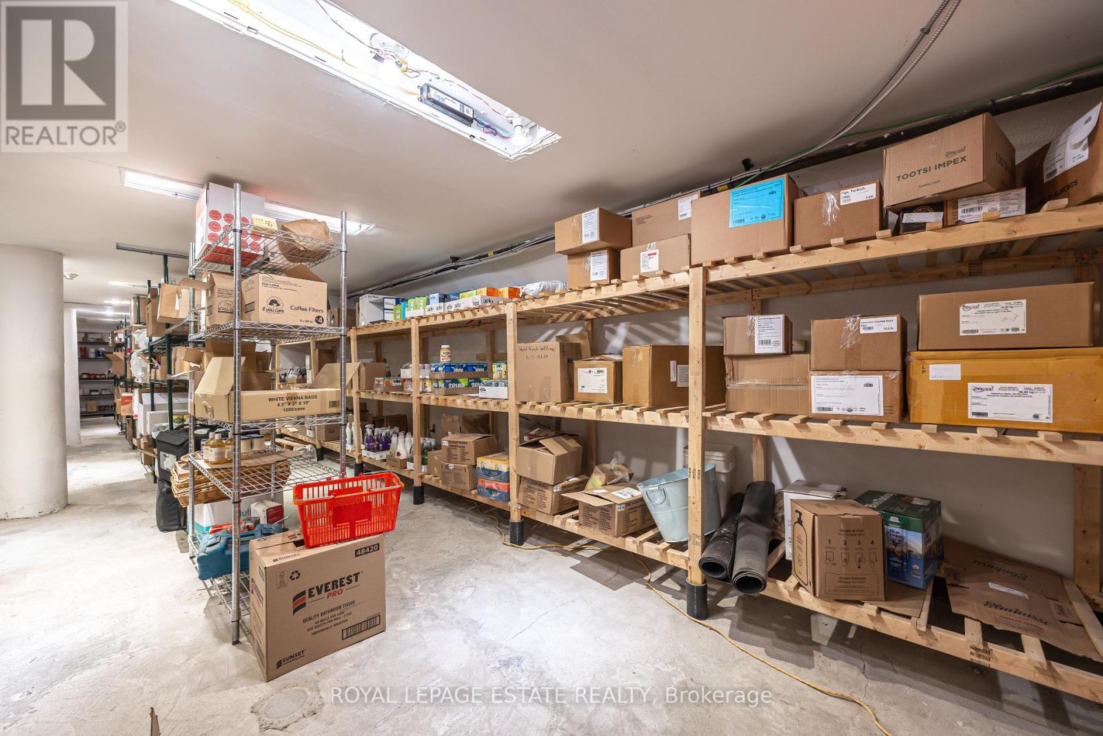 1450 Gerrard Street E, Toronto, Ontario  M4L 1Z8 - Photo 10 - E13611402