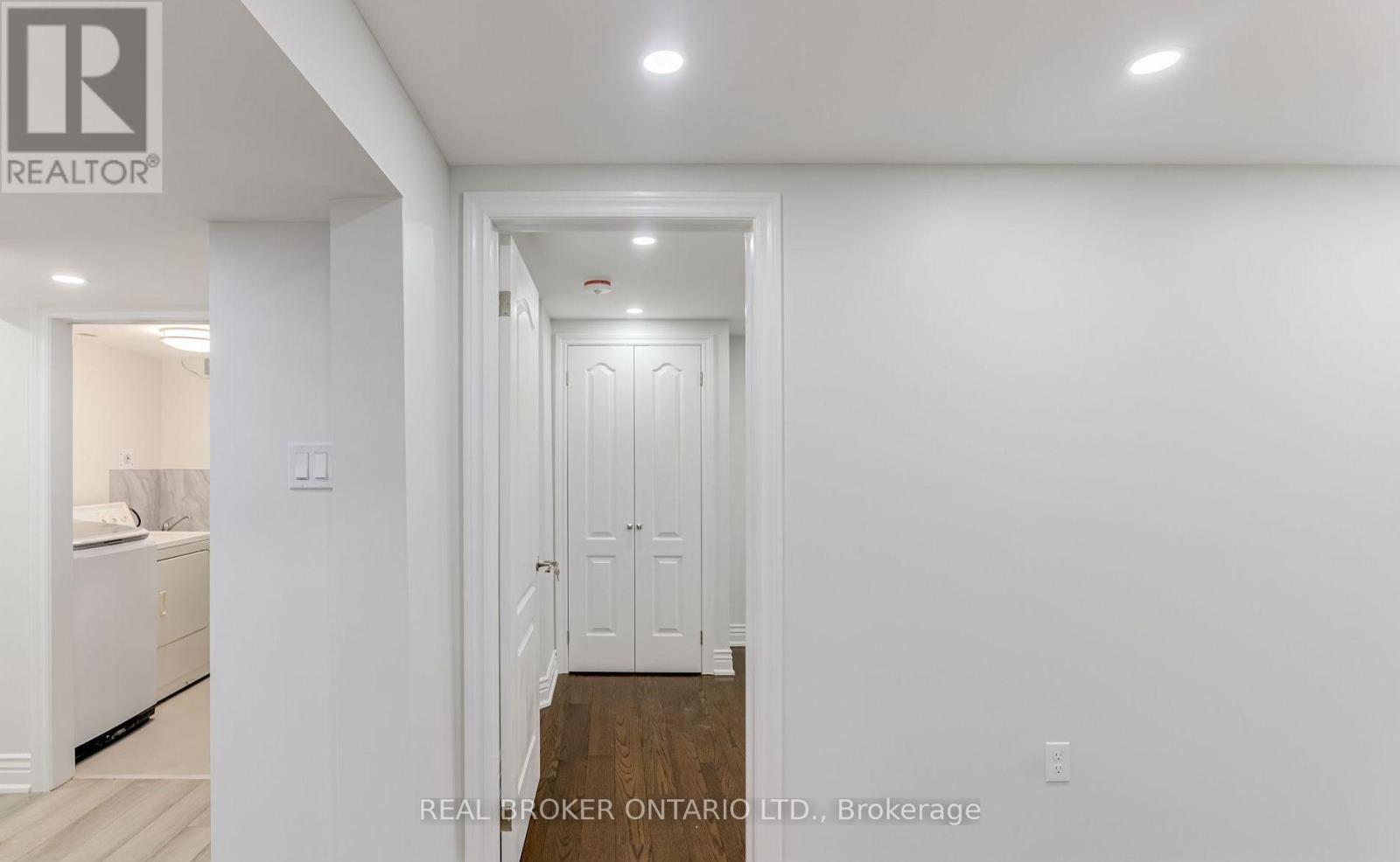 47 Rotary Drive, Toronto, Ontario  M1B 2J2 - Photo 15 - E13611404