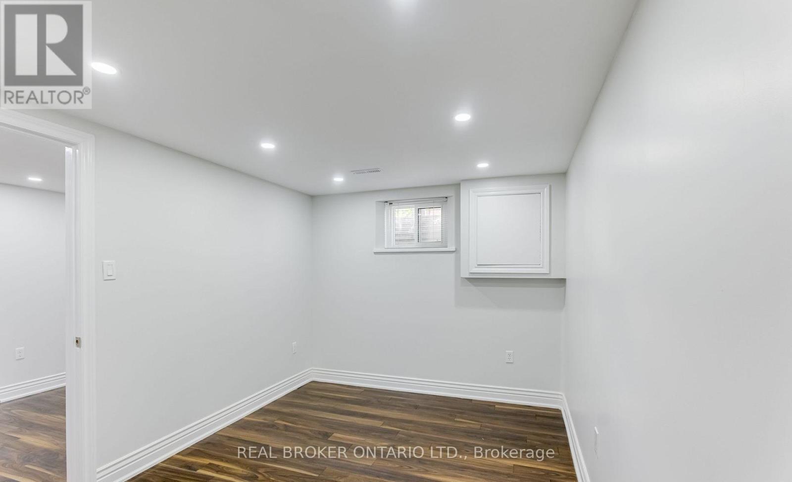 47 Rotary Drive, Toronto, Ontario  M1B 2J2 - Photo 18 - E13611404