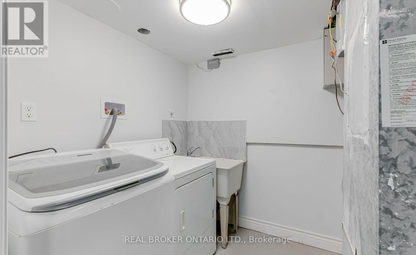 47 Rotary Drive, Toronto, Ontario  M1B 2J2 - Photo 8 - E13611404