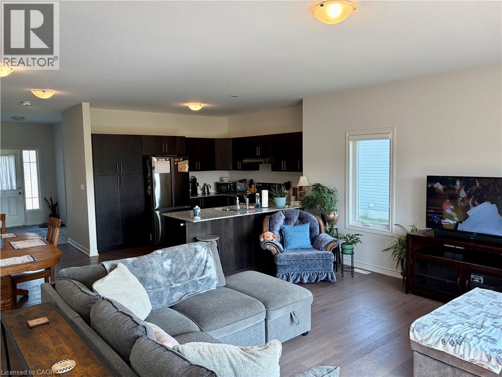 161 Ellen Street, North Perth, Ontario  N0G 1B0 - Photo 14 - 40851234