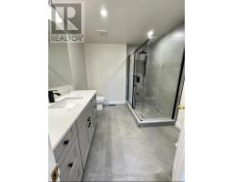 7 BASSETT AVENUE, Richmond Hill, Ontario