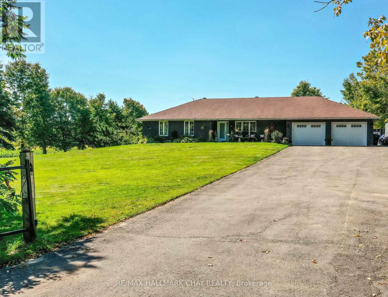 1440 2 Line N, Oro-Medonte, Ontario  L0L 2L0 - Photo 2 - S13611426