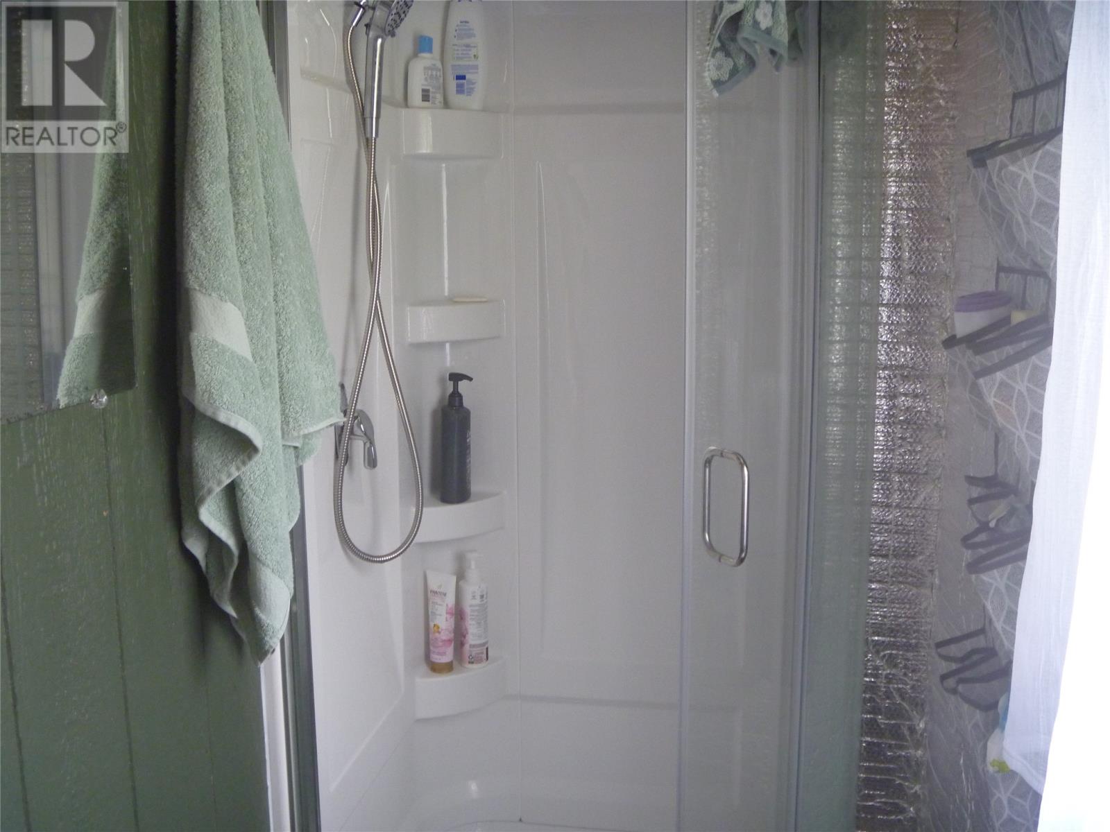 Photo 28