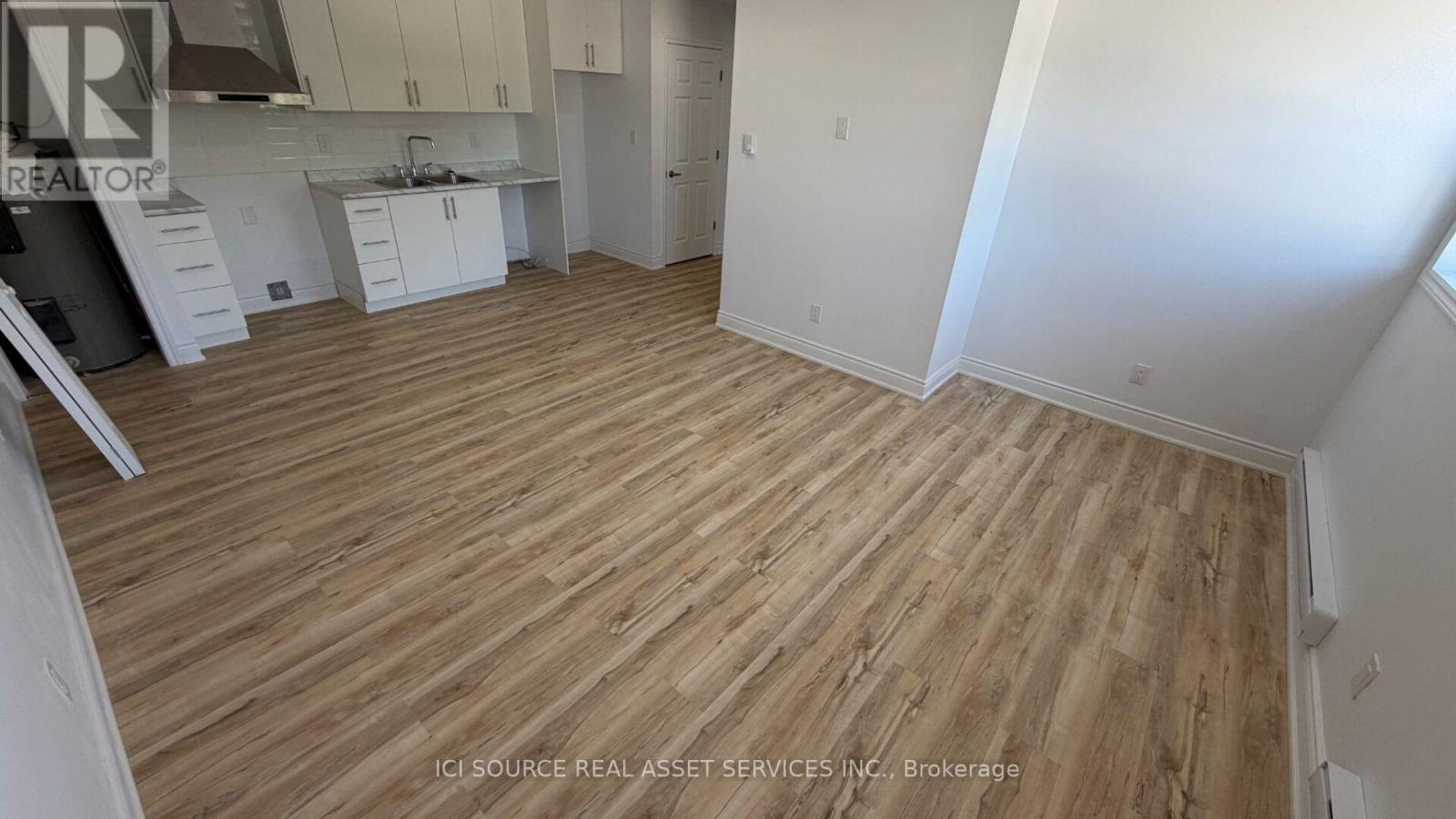 6 - 2 Queen Street S, New Tecumseth (Tottenham), Ontario  L0G 1W0 - Photo 13 - N13611450