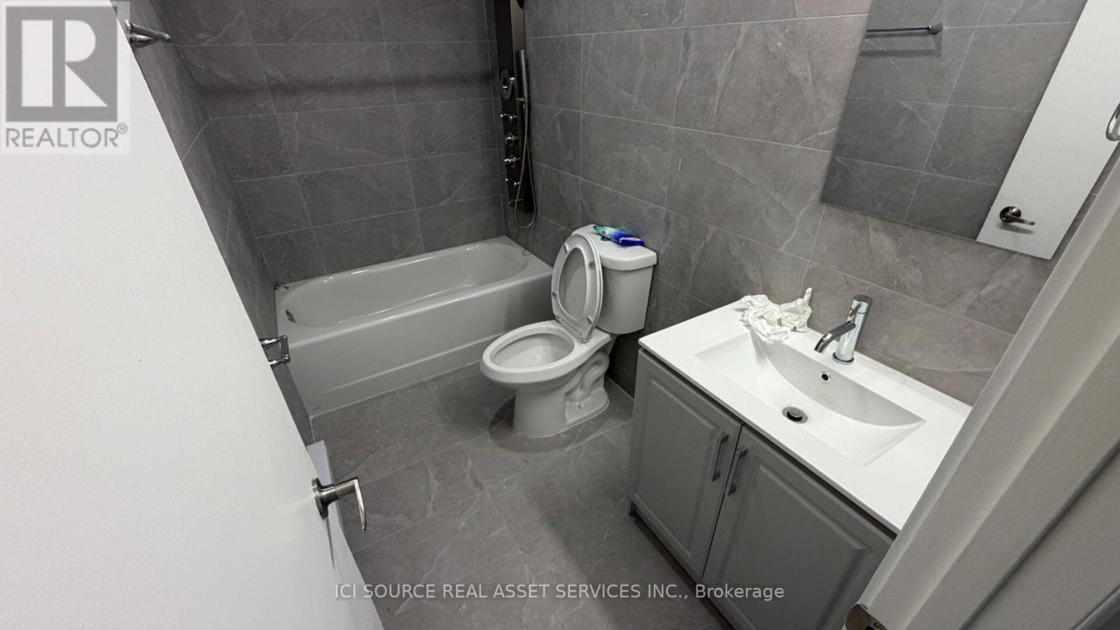 6 - 2 Queen Street S, New Tecumseth (Tottenham), Ontario  L0G 1W0 - Photo 5 - N13611450