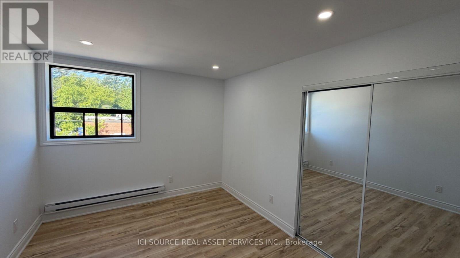 6 - 2 Queen Street S, New Tecumseth (Tottenham), Ontario  L0G 1W0 - Photo 8 - N13611450