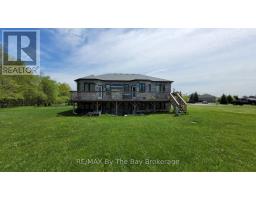 16 WALNUT DRIVE, wasaga beach, Ontario