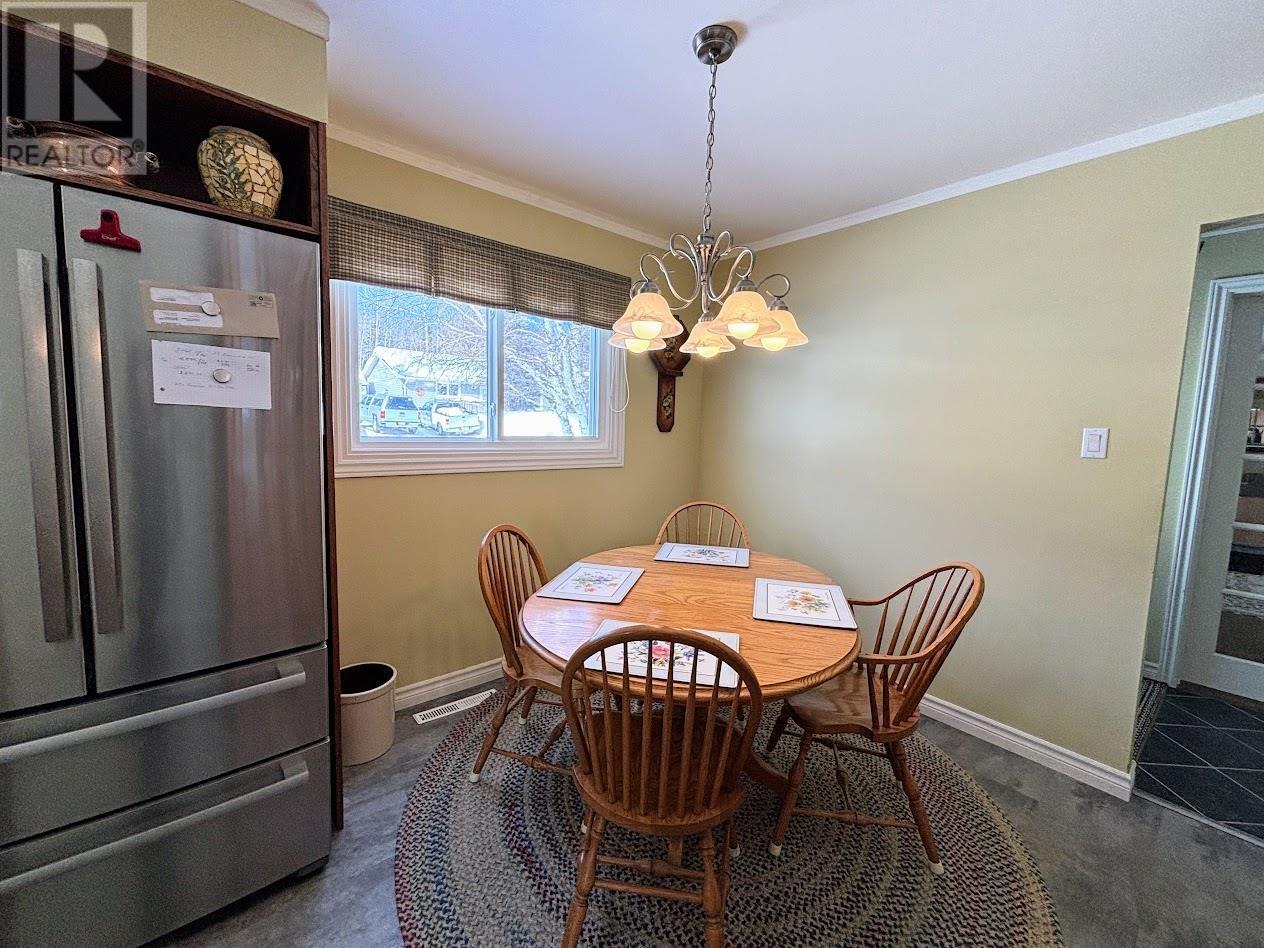 48 Redwing Ave, Manitouwadge, Ontario  P0T 2C0 - Photo 8 - TB2600650