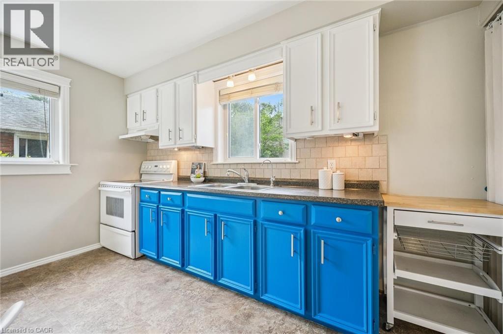 87 Barbara Crescent, Kitchener, Ontario  N2M 4N3 - Photo 9 - 40825484