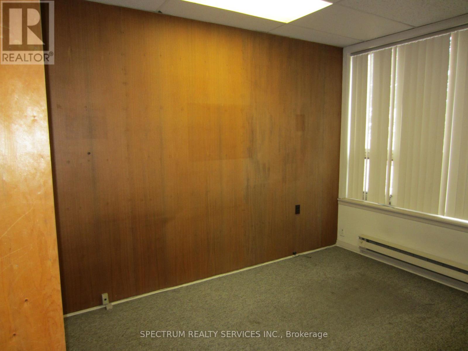 Unit A - 76 Signet Drive, Toronto, Ontario  M9L 1T2 - Photo 8 - W13174046