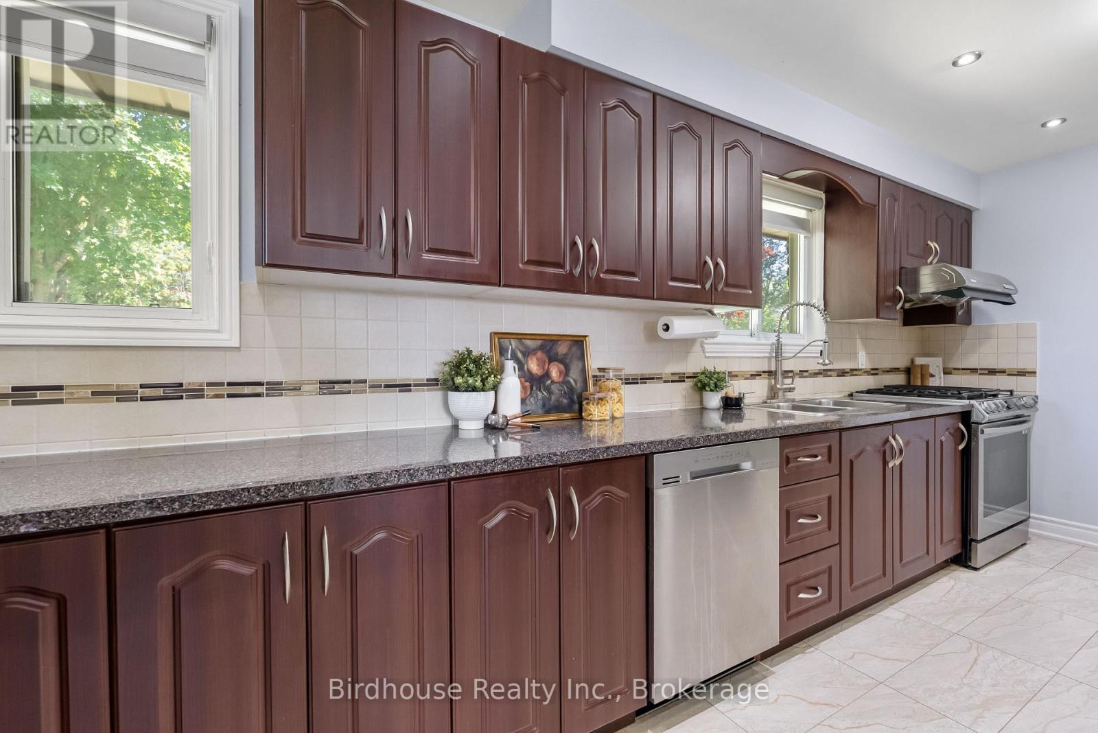 36 Sugar Bush Road, Kawartha Lakes, Ontario  L0B 1L0 - Photo 13 - X13611562