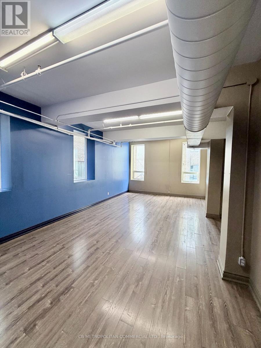 200 - 69 QUEEN STREET E, Toronto, Ontario