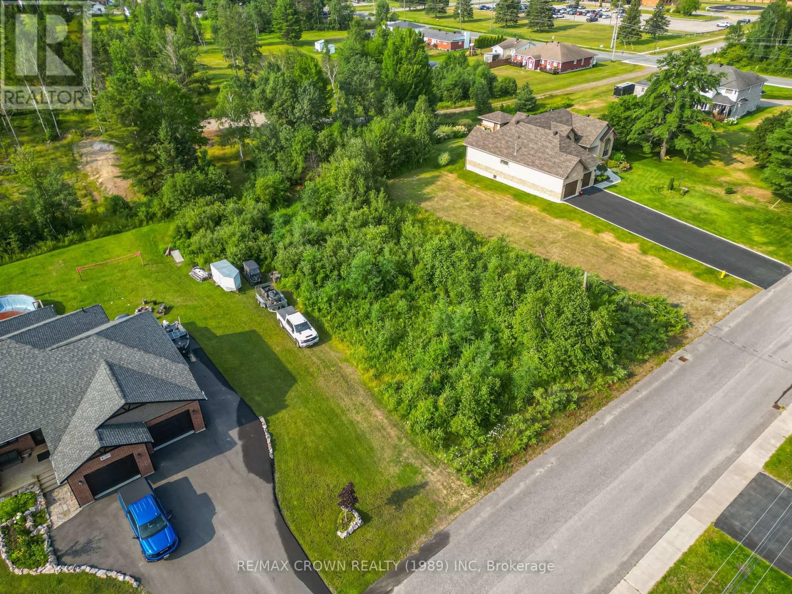 107 Lachance Drive, West Nipissing (Sturgeon Falls), Ontario  P2B 0B3 - Photo 3 - X13611596