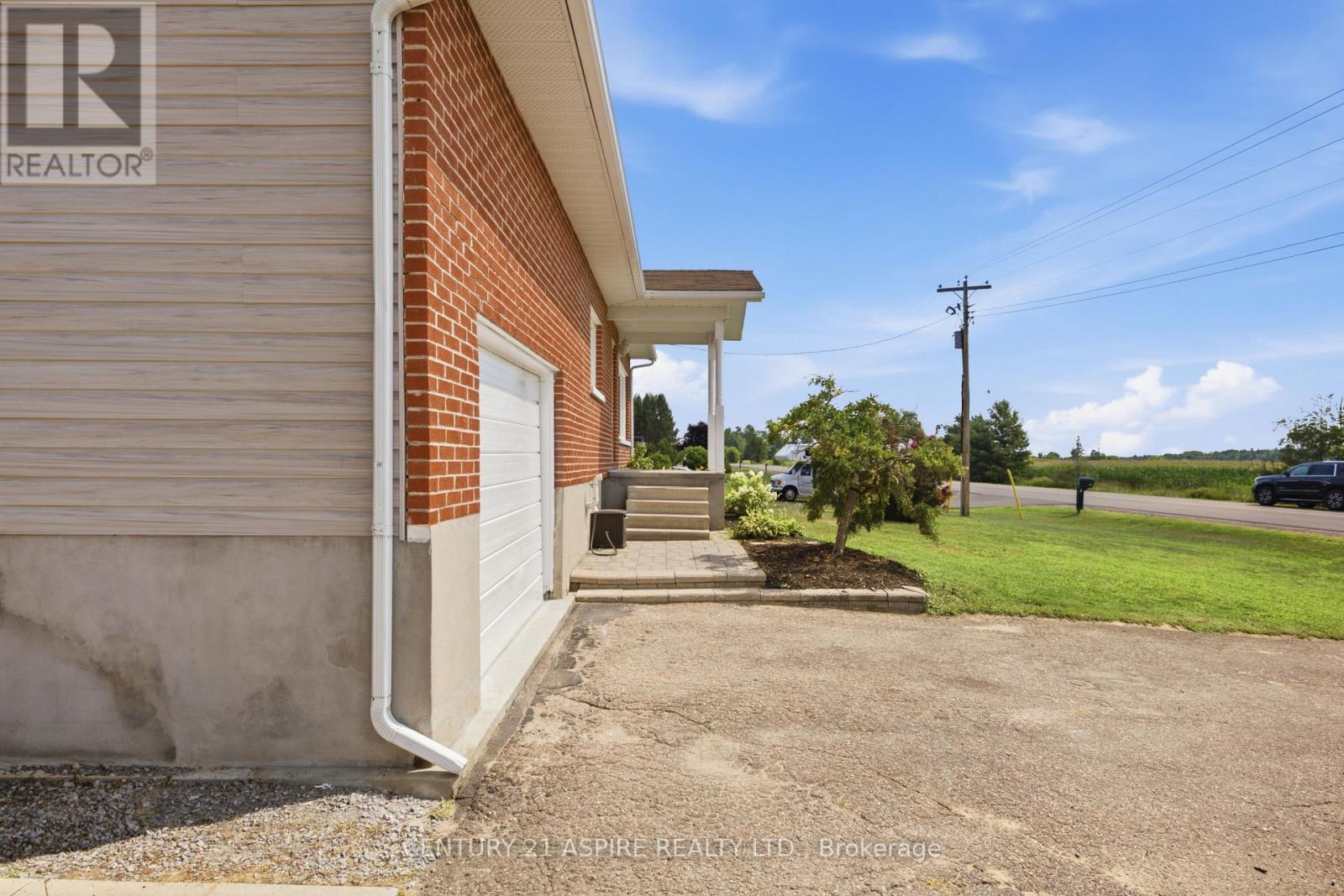 336 Witt Road, Laurentian Valley, Ontario  K8A 6W5 - Photo 37 - X13611490