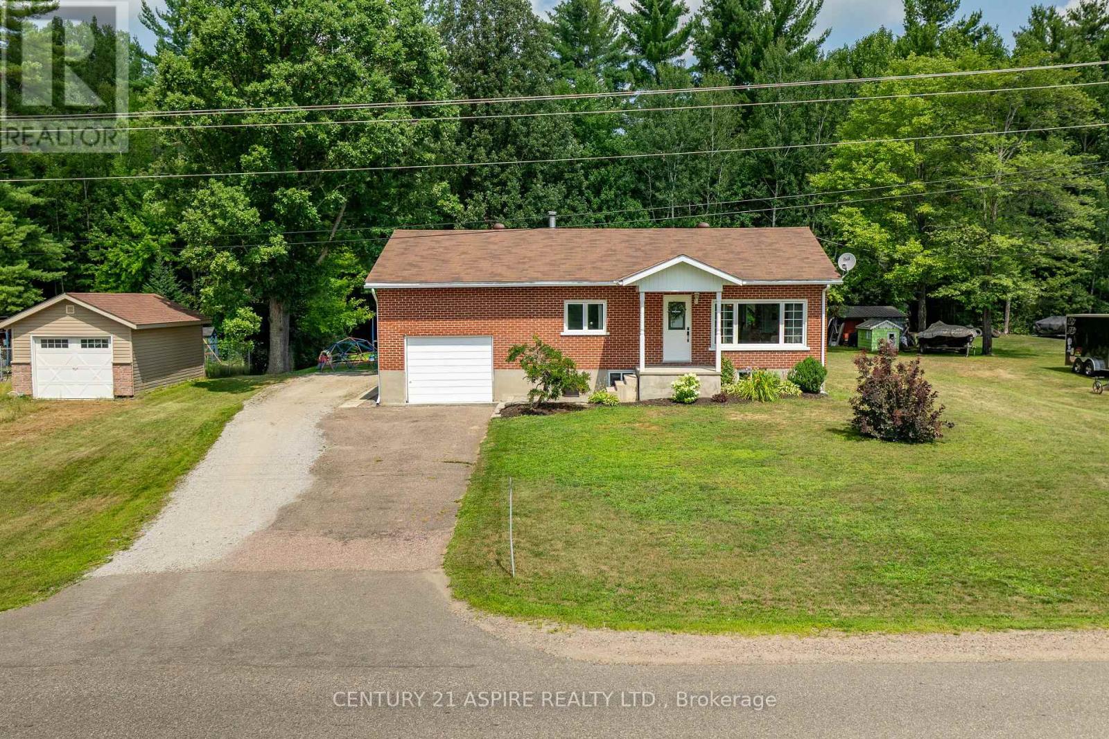 336 Witt Road, Laurentian Valley, Ontario  K8A 6W5 - Photo 43 - X13611490