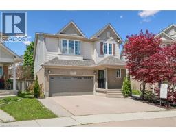 707 COMMONWEALTH Crescent, Kitchener, Ontario