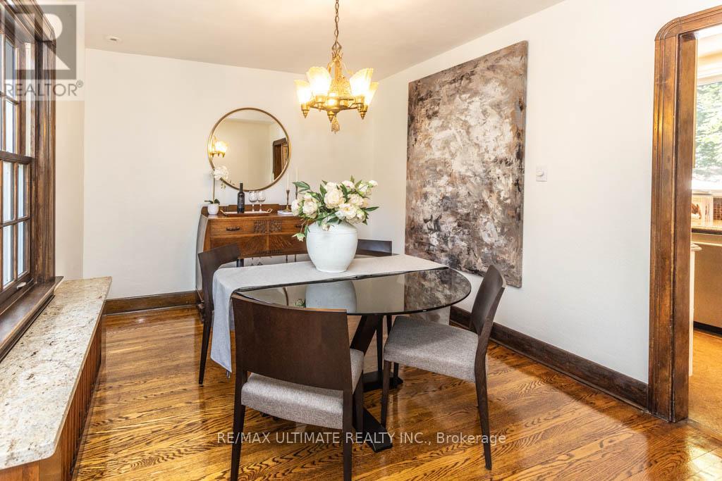 44 Indian Road Crescent, Toronto, Ontario  M6P 2G1 - Photo 13 - W13611528