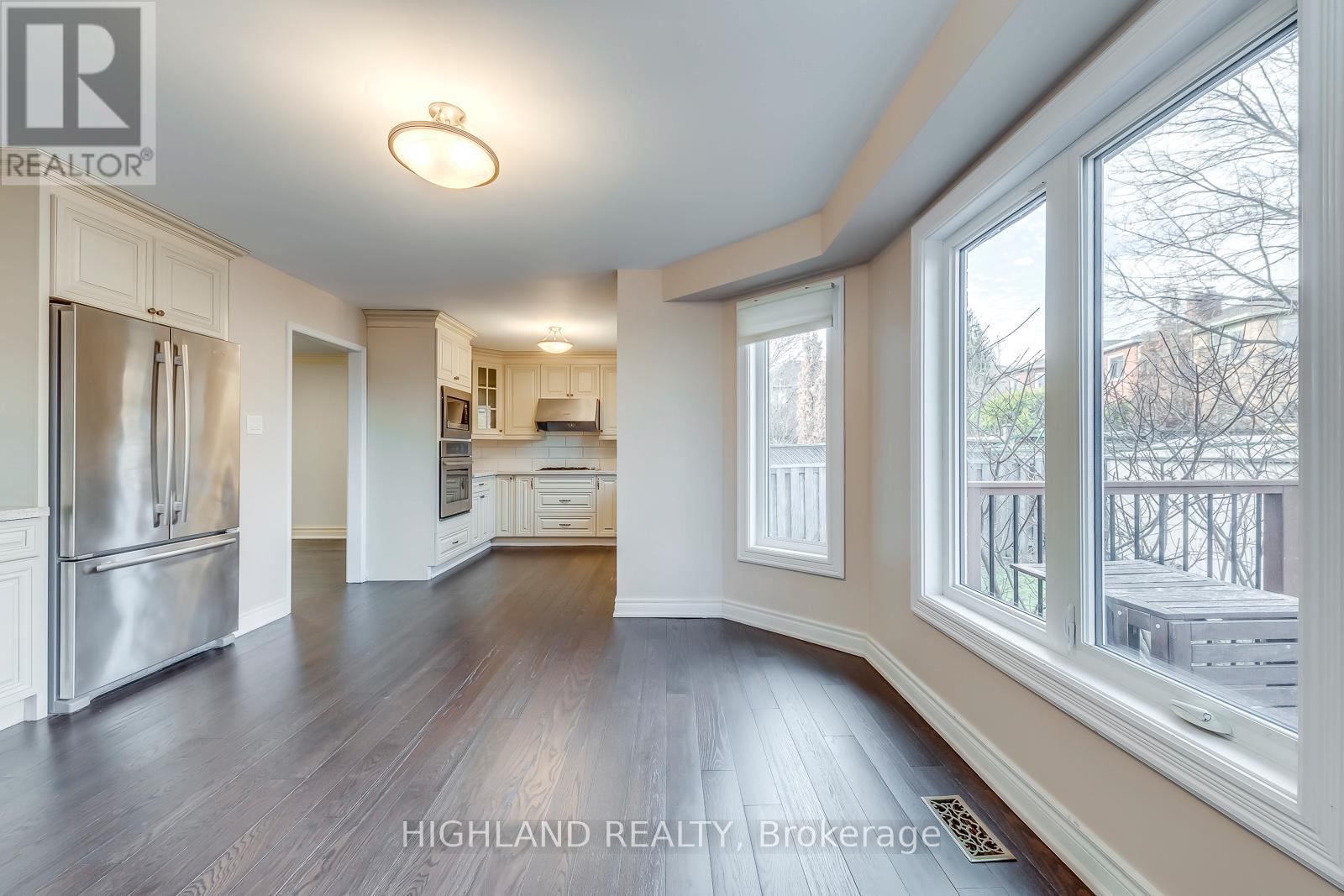 1119 Privet Place, Oakville, Ontario  L6J 7J6 - Photo 11 - W13611536