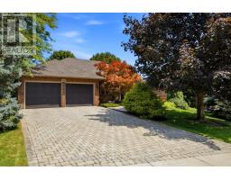 1090 CROFTON WAY, Burlington, Ontario