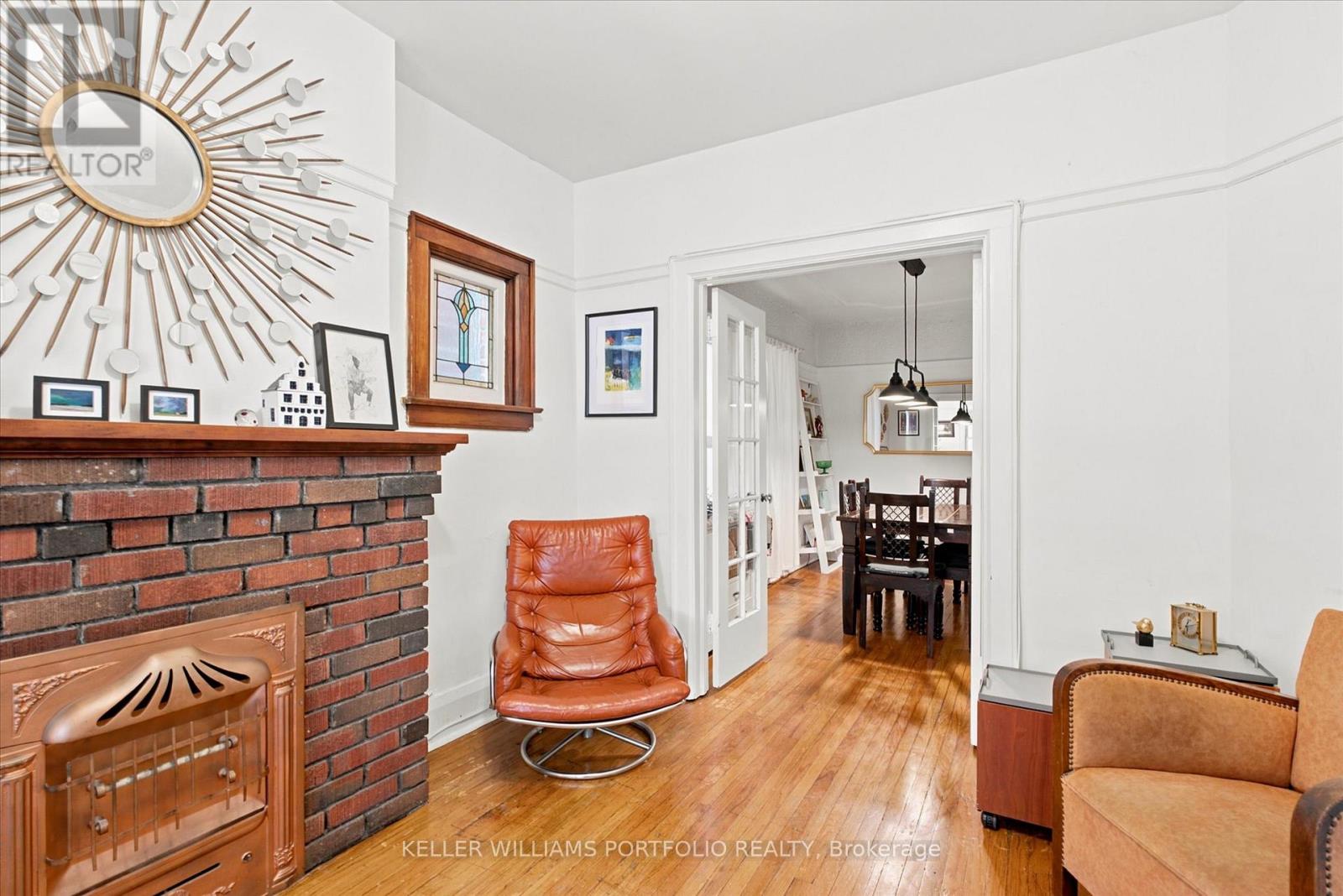 364 Westmoreland Avenue N, Toronto, Ontario  M6H 3A7 - Photo 10 - W13611588