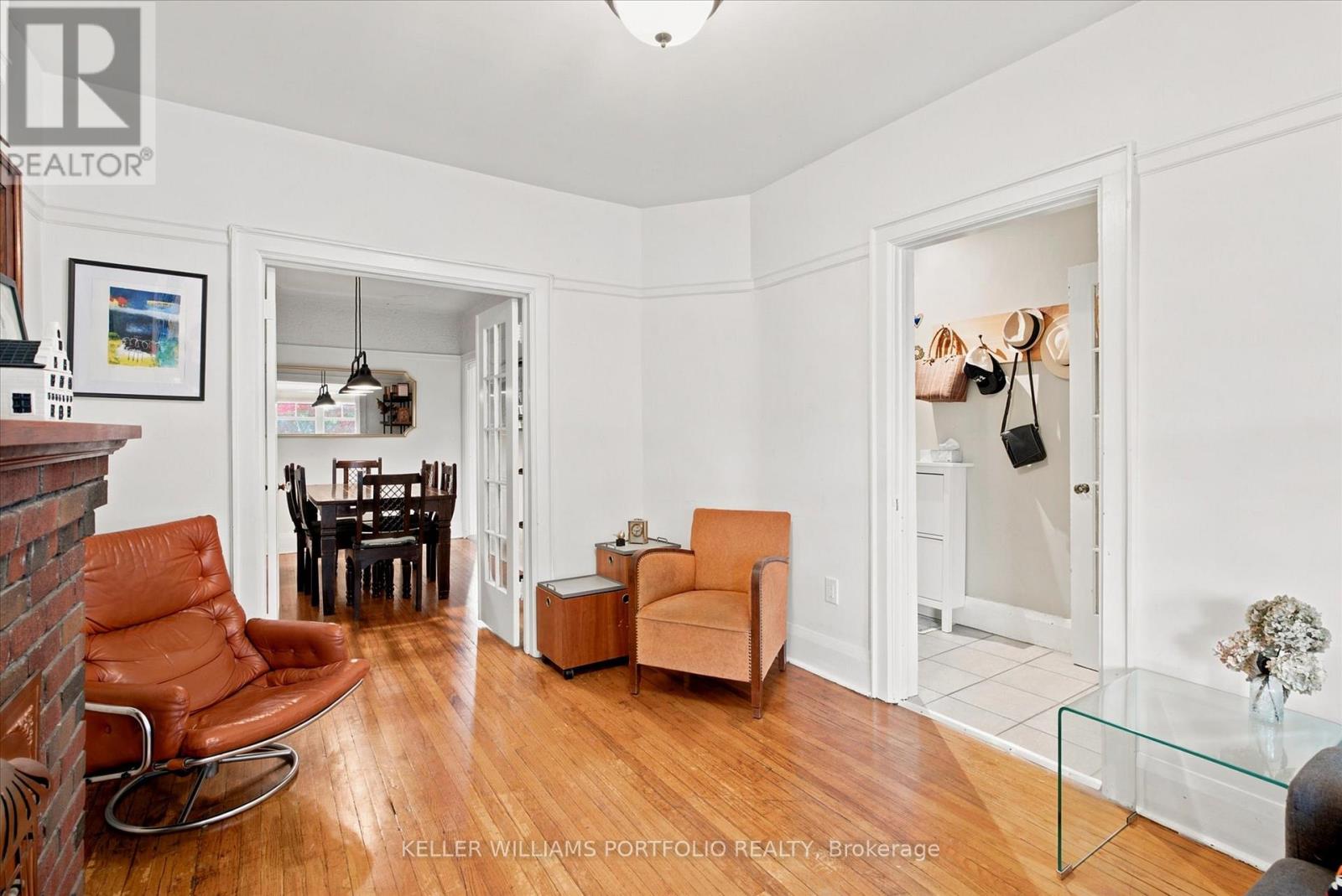 364 Westmoreland Avenue N, Toronto, Ontario  M6H 3A7 - Photo 12 - W13611588