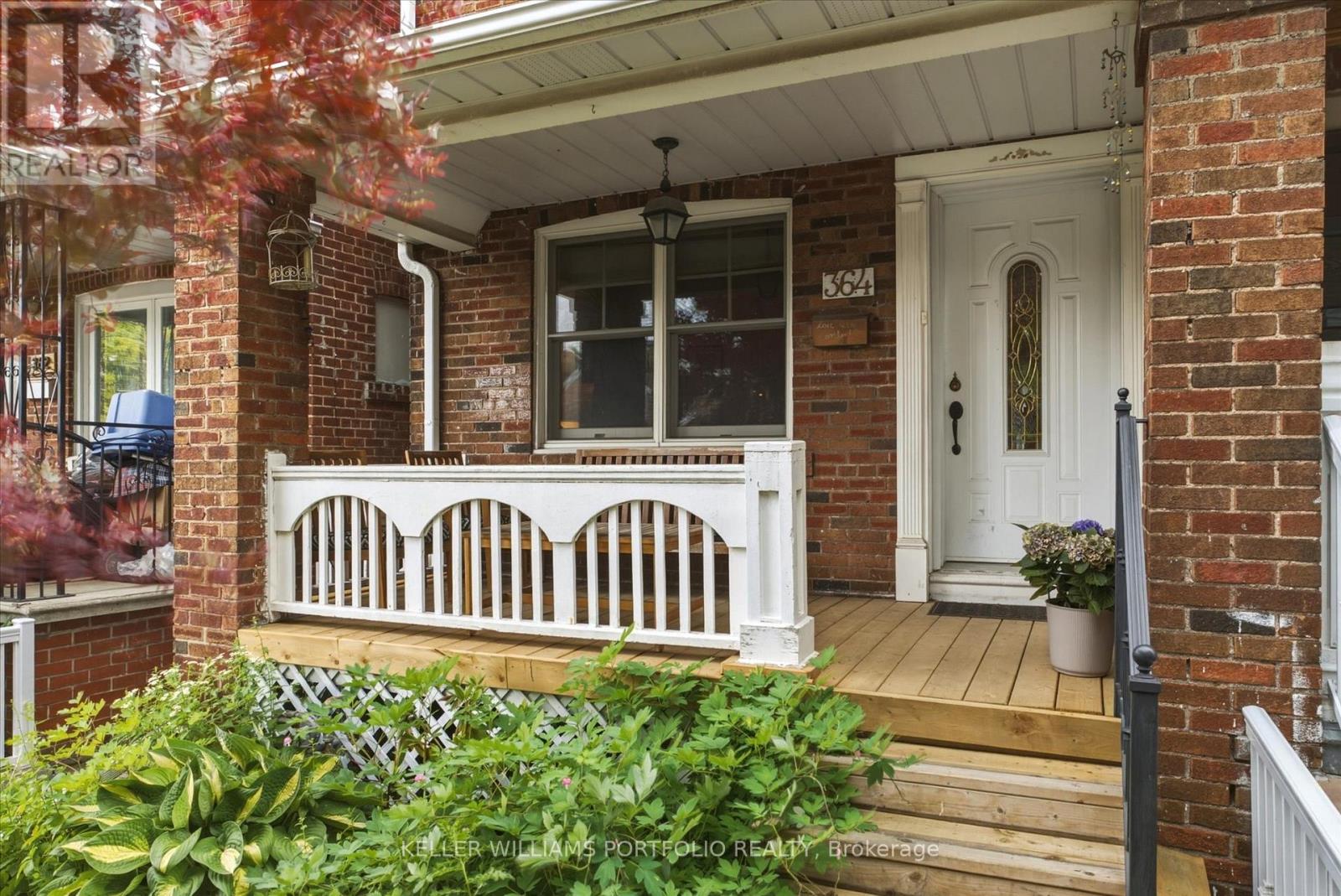 364 Westmoreland Avenue N, Toronto, Ontario  M6H 3A7 - Photo 2 - W13611588